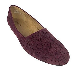 Baretraps Womens Burgundy Faux Suede Comfort Flats Size 10M Casual Shoes